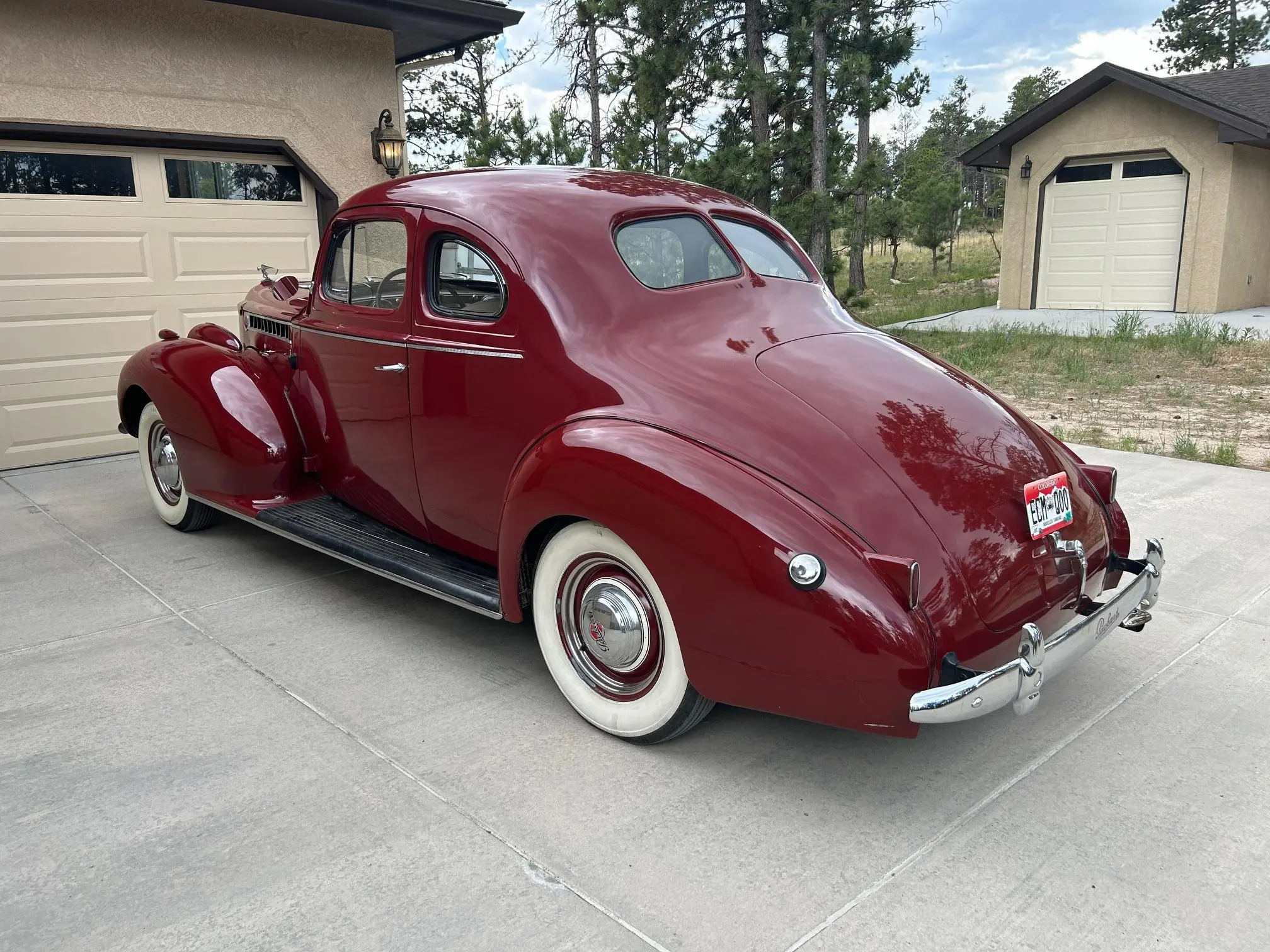 1940 Packard One Twenty Club Coupe