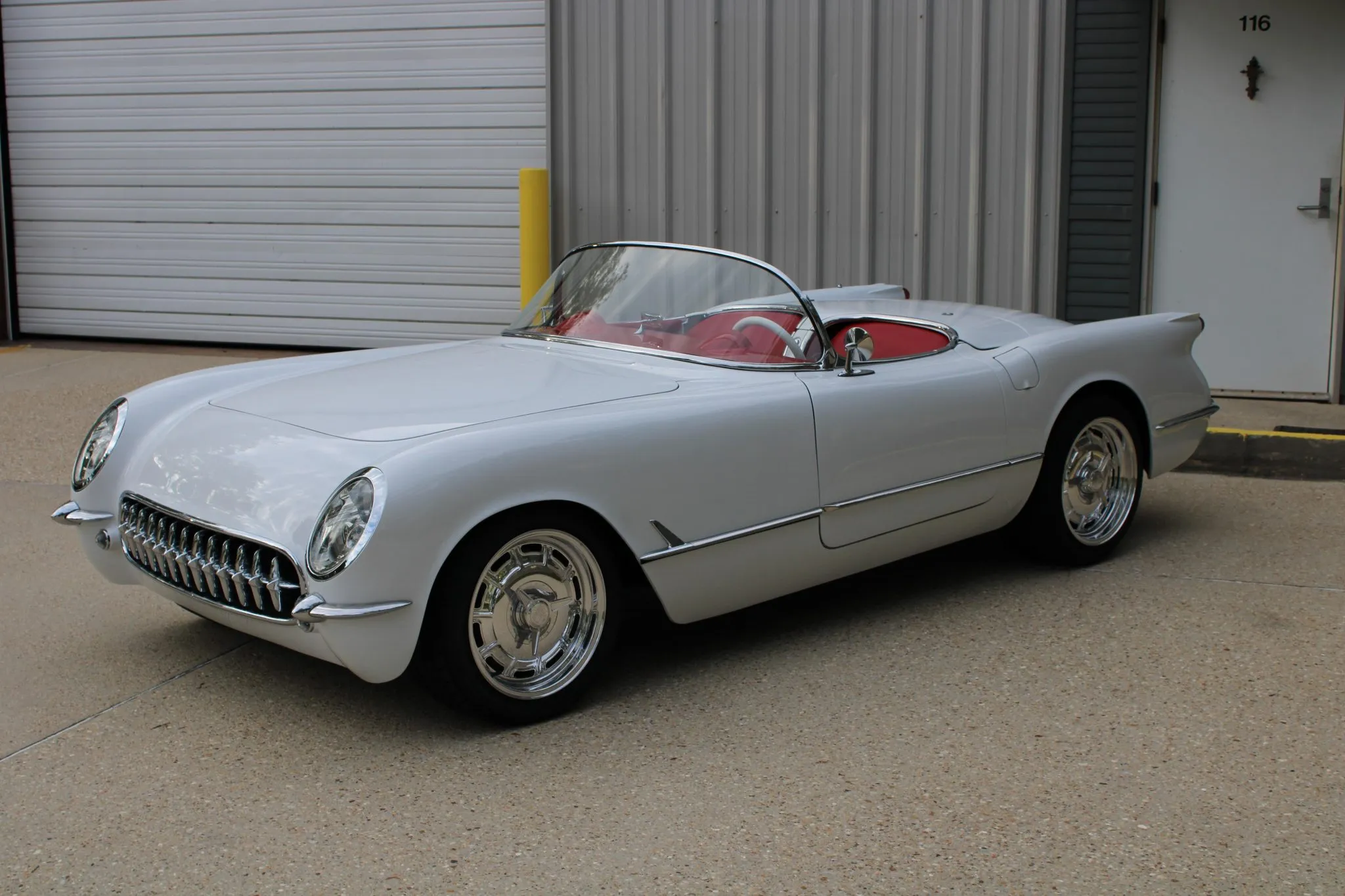 LS1-Powered 1953 Chevrolet Corvette