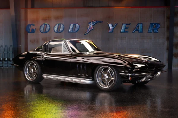 ZZ4-Powered 1966 Chevrolet Corvette Coupe 5-Speed