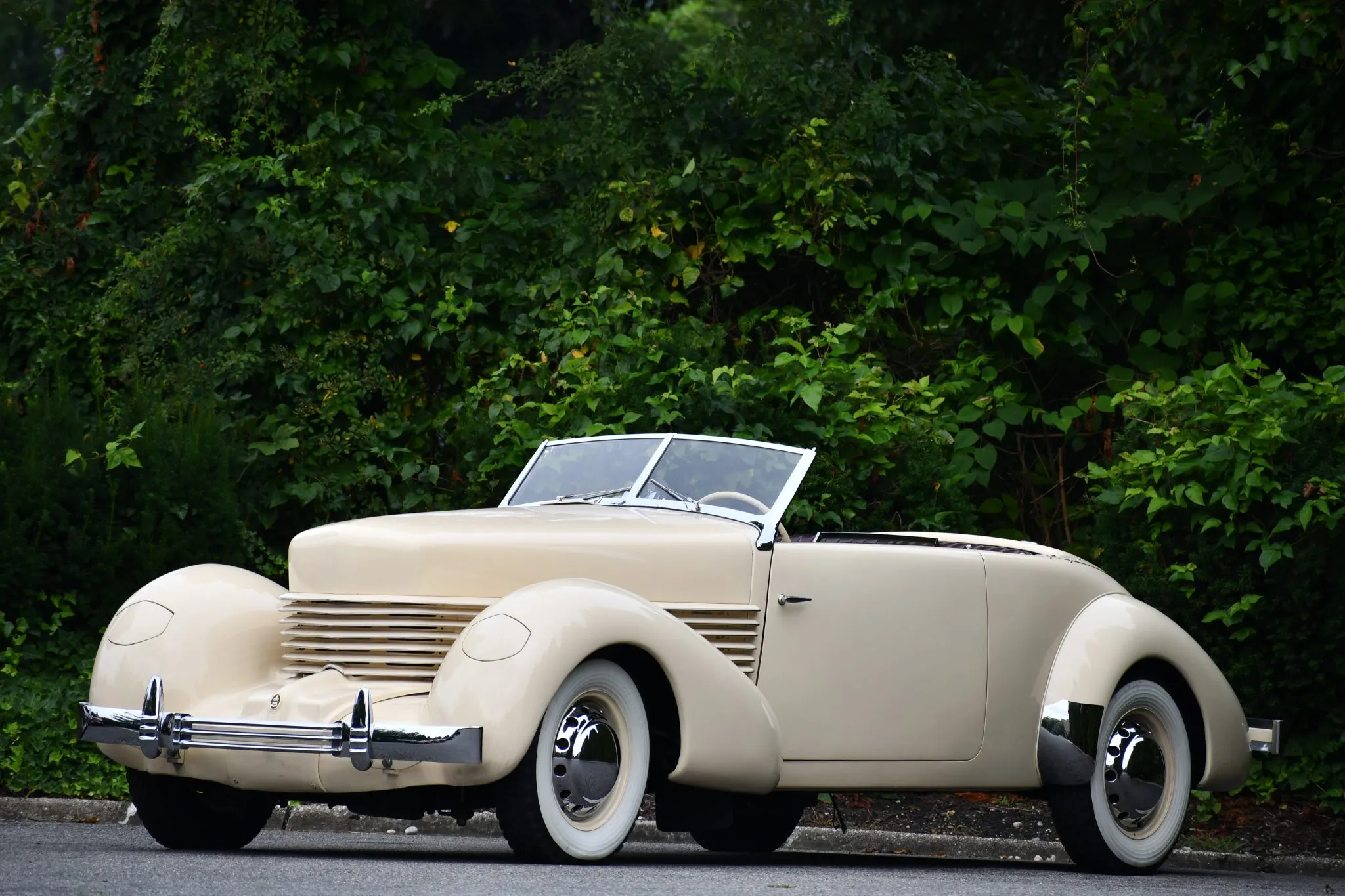 1937 Cord 812 Phaeton