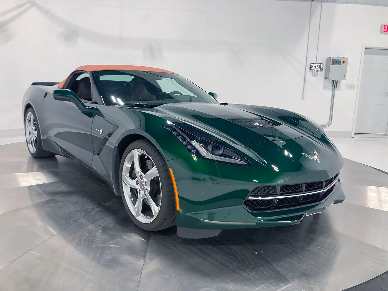 3,900-Mile 2014 Chevrolet Corvette Stingray Convertible Premier Edition